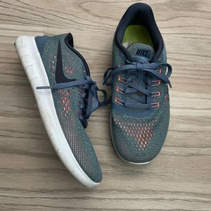 Nike Free Run SZ 6 Blue Flex Running Athletic Sneakers Shoes